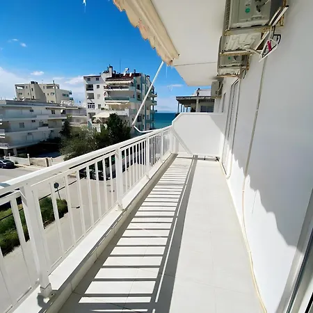 Nouri Schoene Wohnung In Direkter Strandnaehe, Schnelles Internet, Freies Parken, Nahe Flughafen Peraía Exterior photo